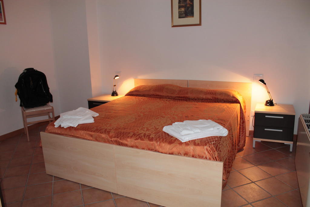 Residence Sol Levante Frascati Pokoj fotografie
