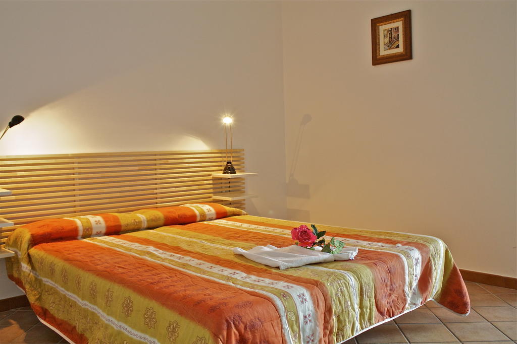 Residence Sol Levante Frascati Pokoj fotografie